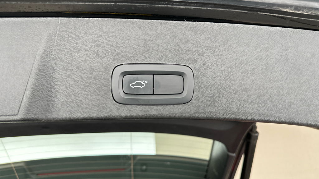 Volvo XC40 Xc40 Ultimate B4 Mhev Black #7
