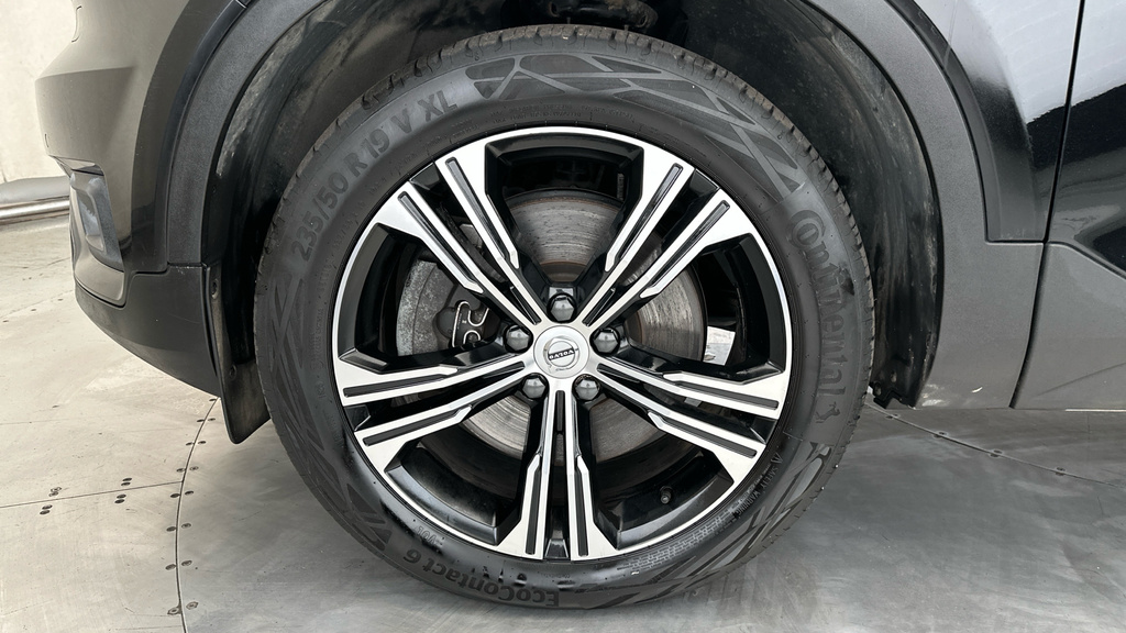Volvo XC40 Xc40 Ultimate B4 Mhev Black #25