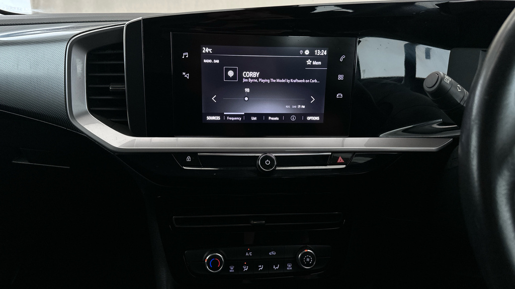 Vauxhall Mokka Sri Black #14