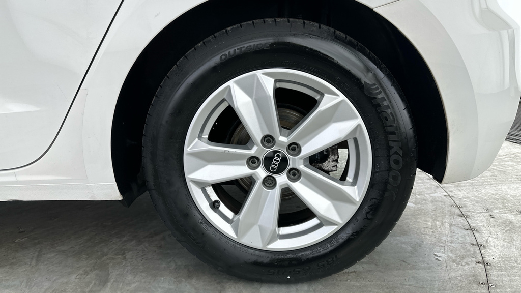 Audi A1 35 Tfsi Black Edition S Tronic Grey #25