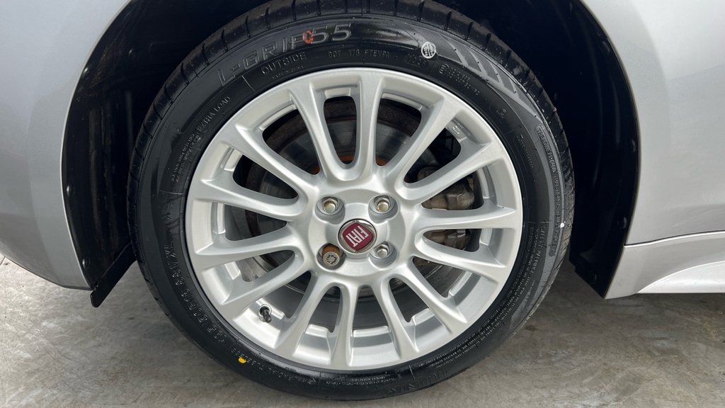 Fiat 124 Spider 1.4 Multiair Lusso Plus Grey #23