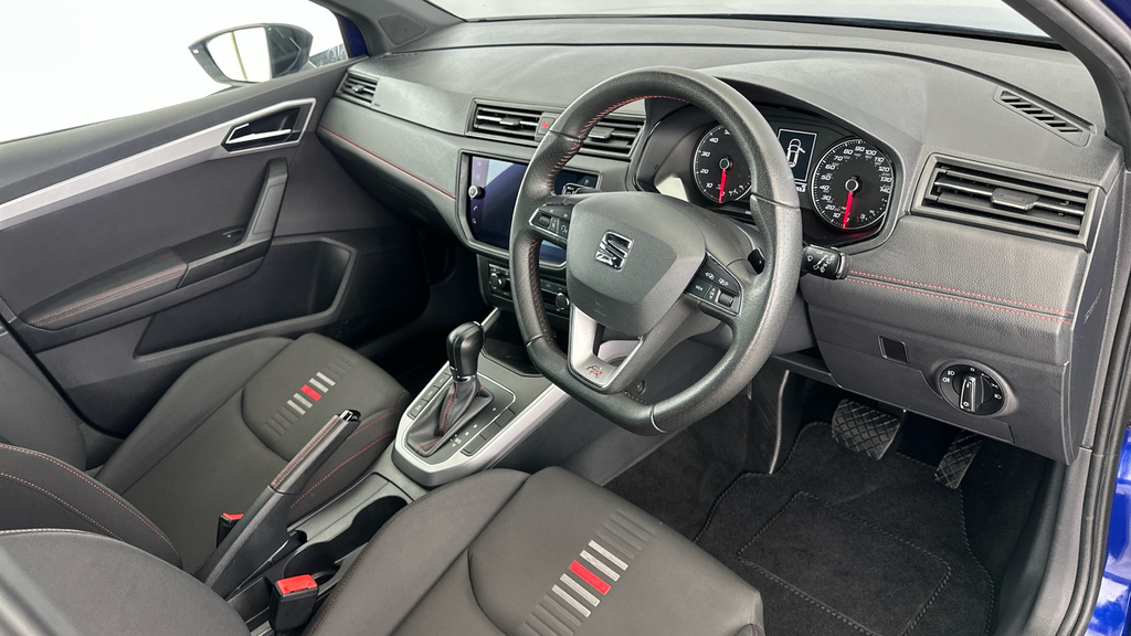 Seat Arona Arona Se Technology Tsi White #9