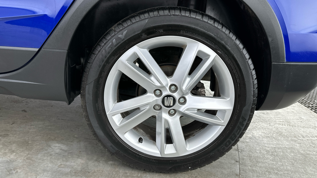 Seat Arona Arona Se Technology Tsi White #25