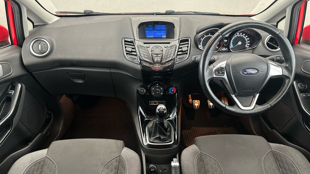 Ford Fiesta Zetec Black #11