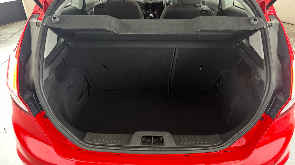 Ford Fiesta Zetec Black #17