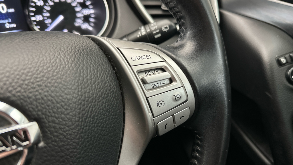 Nissan Qashqai 1.2 Dig-t Tekna Ss Silver #18