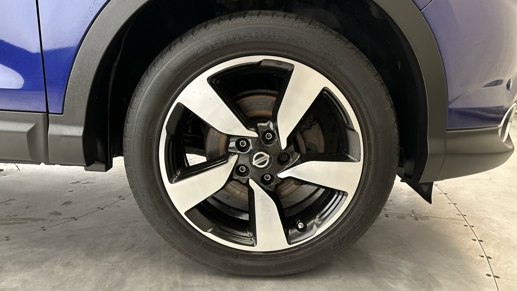 Nissan Qashqai 1.2 Dig-t Tekna Ss Silver #27