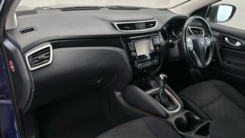 Nissan Qashqai 1.2 Dig-t Tekna Ss Silver #13