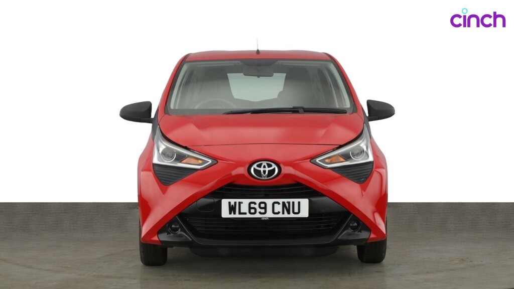 Toyota Aygo X X-play White #8