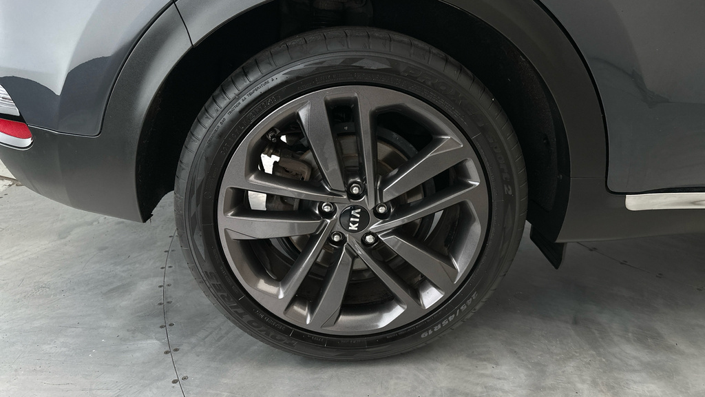Kia Sportage 4 Black #31