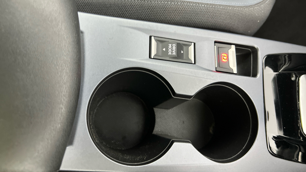 Peugeot 2008 Allure Grey #11