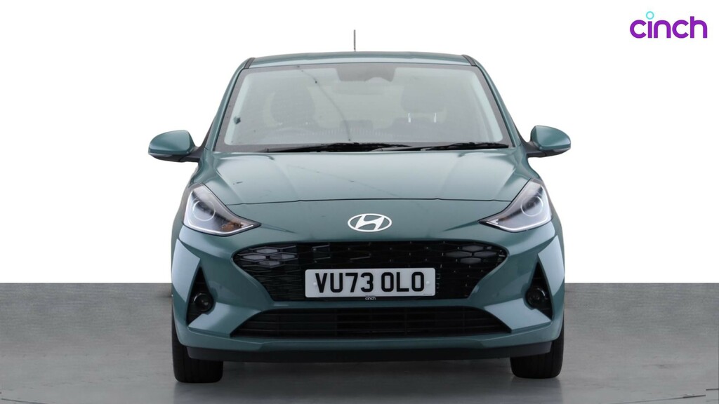 Hyundai I10 Premium White #9