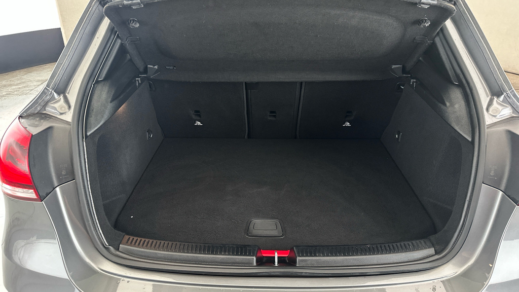 Mercedes-Benz A Class A250e Amg Line Executive Black #19