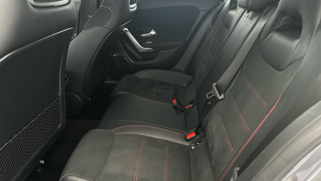 Mercedes-Benz A Class A250e Amg Line Executive Black #18