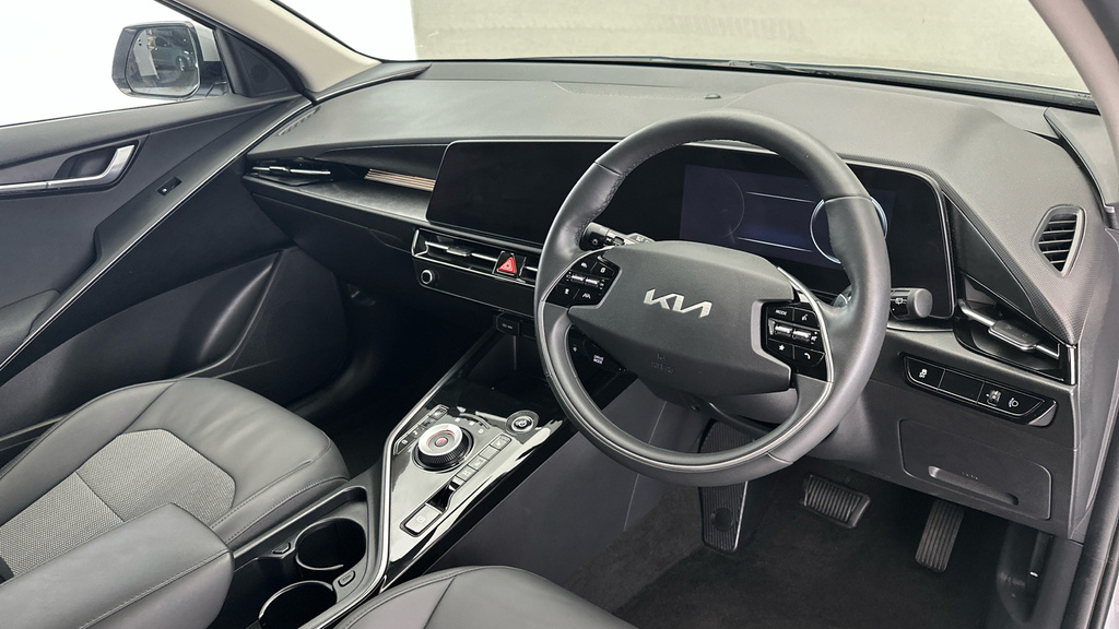 Kia e-Niro 64.8Kwh 3 Suv Red #11
