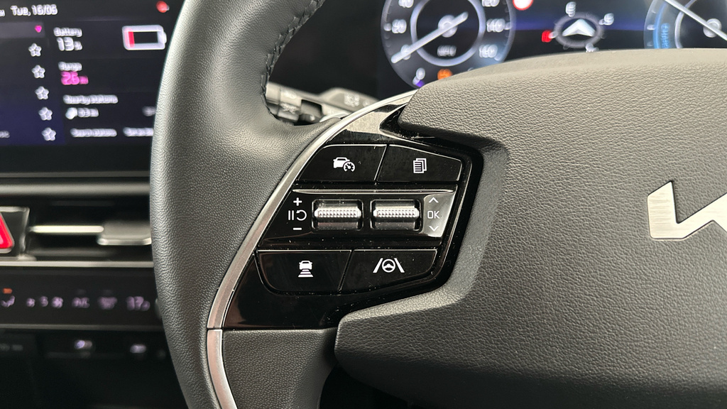 Kia e-Niro 64.8Kwh 3 Suv Red #18