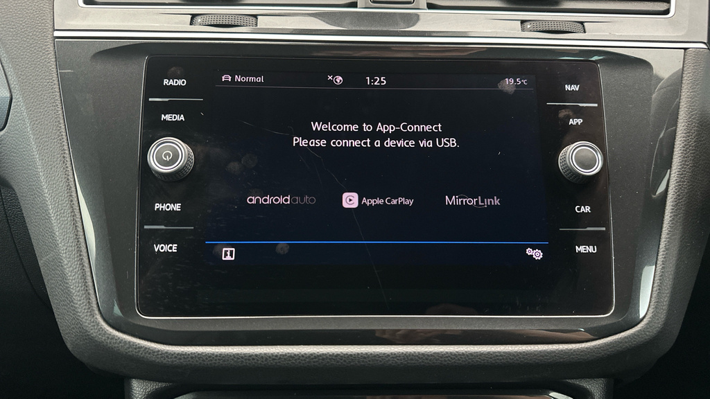 Volkswagen Tiguan Se Navigation Grey #18