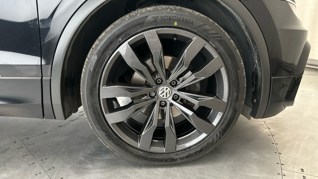 Volkswagen Tiguan Se Navigation Grey #28