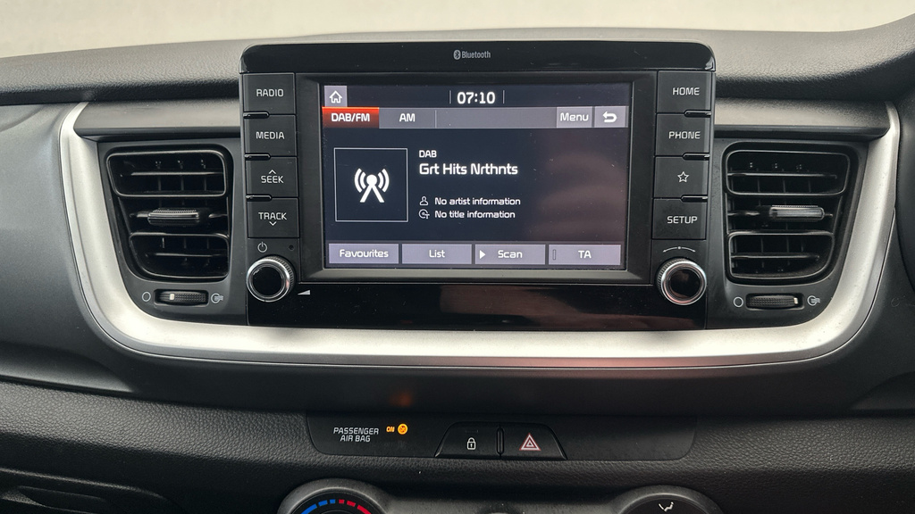 Kia Stonic 1.0T Gdi 3 White #13