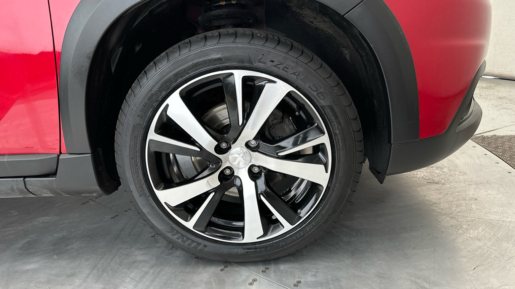 Peugeot 2008 Ss Gt Line Black #27