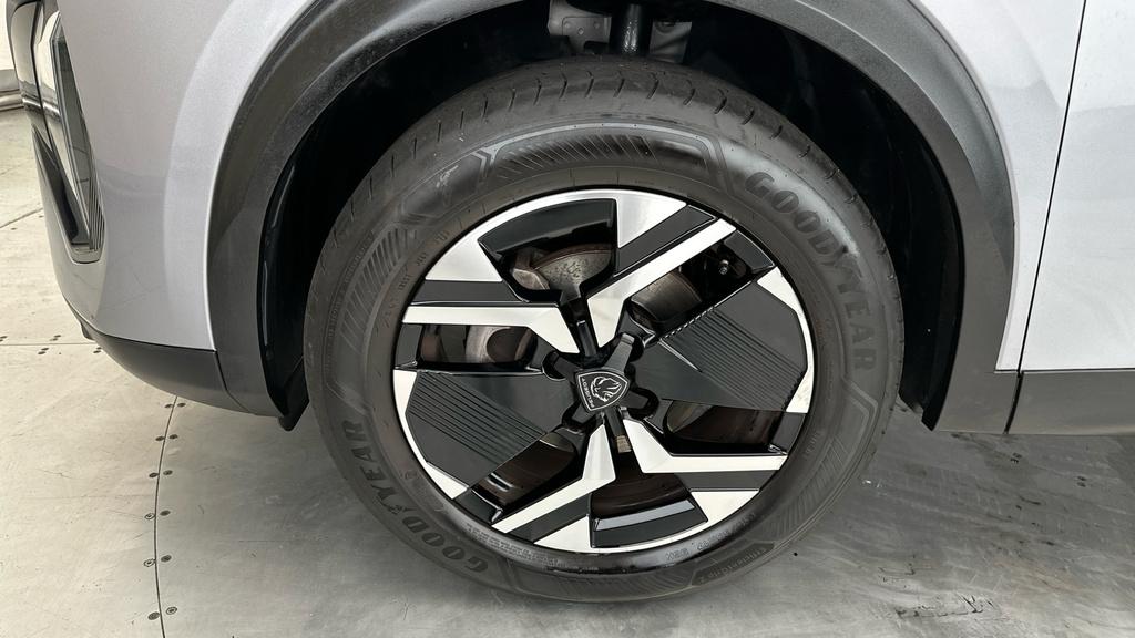 Peugeot 2008 Gt Grey #26