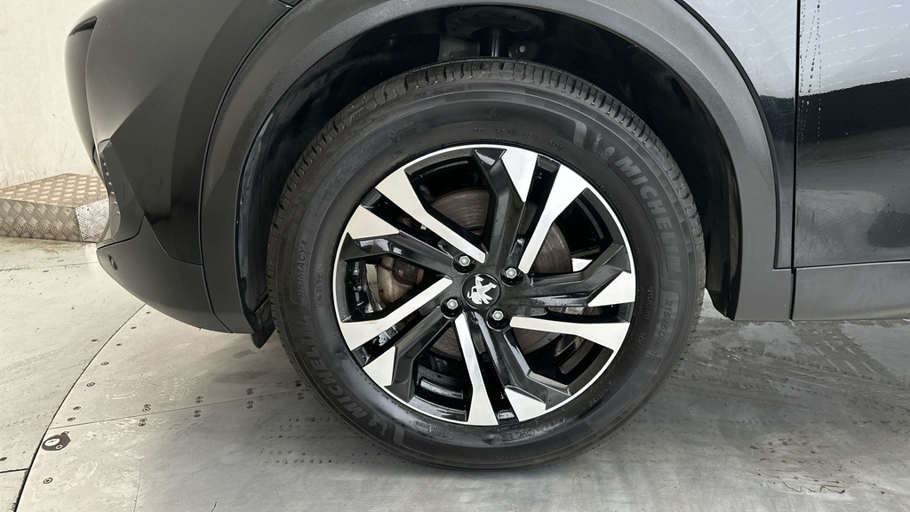 Peugeot e-2008 50Kwh Gt #25