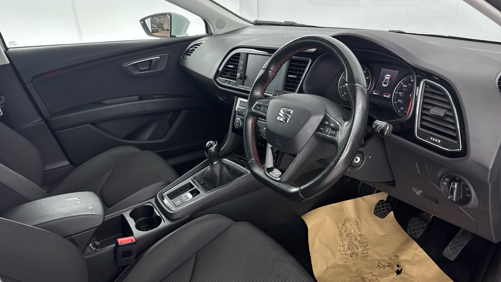 Seat Leon 1.5 Tsi Evo Fr St Dsg Purple #9