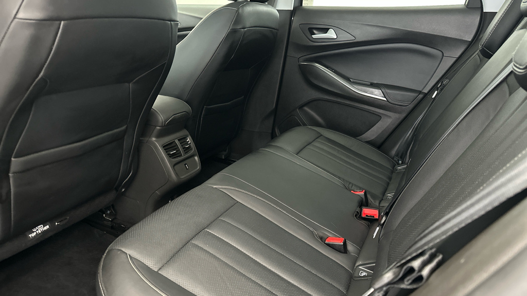 Vauxhall Grandland X Griffin Edition Grey #22