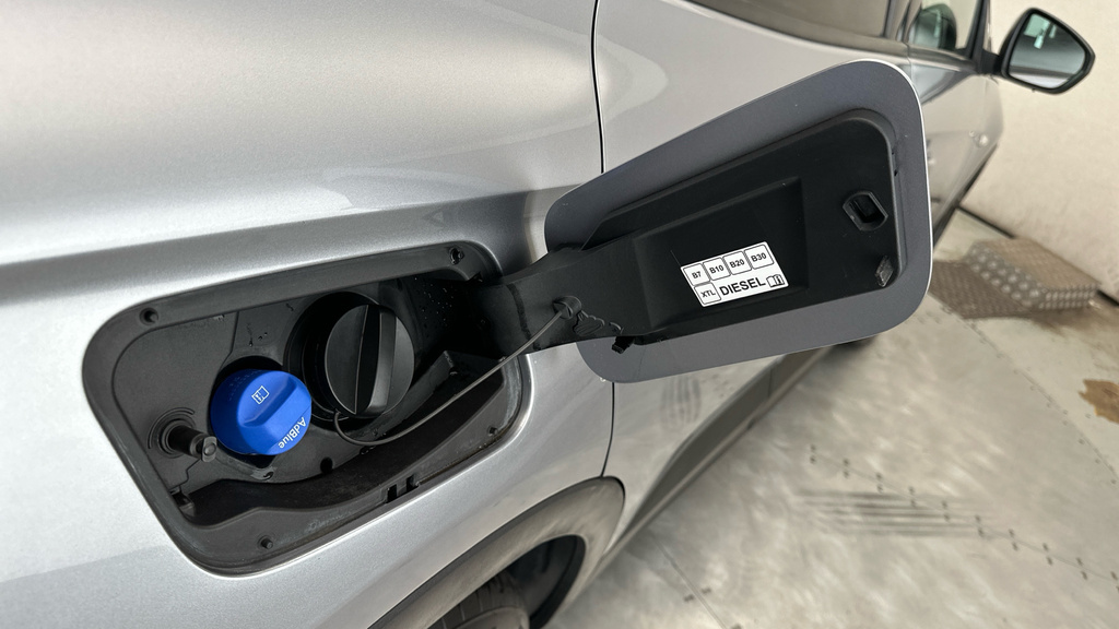 Vauxhall Grandland X Griffin Edition Grey #29
