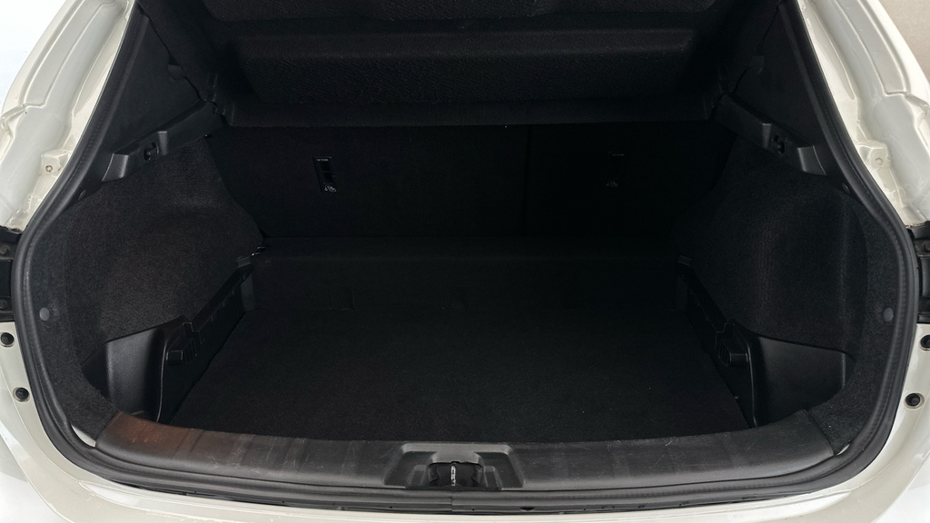 Nissan Qashqai 1.3 Dig-t 160 N-tec Dct Black #22