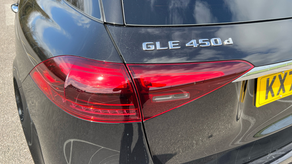 Mercedes-Benz GLE Class Amg Line Black #32