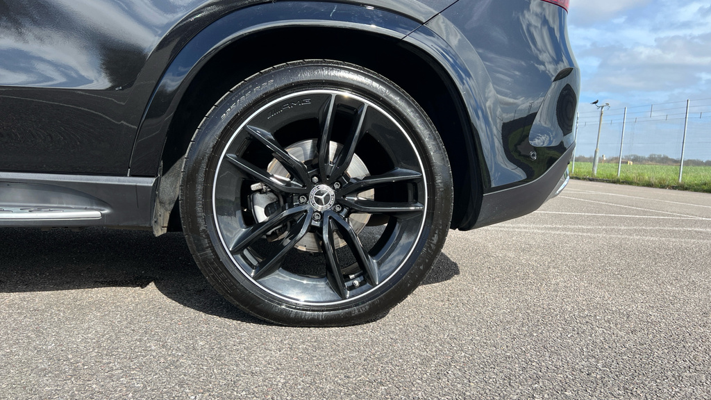 Mercedes-Benz GLE Class Amg Line Black #25