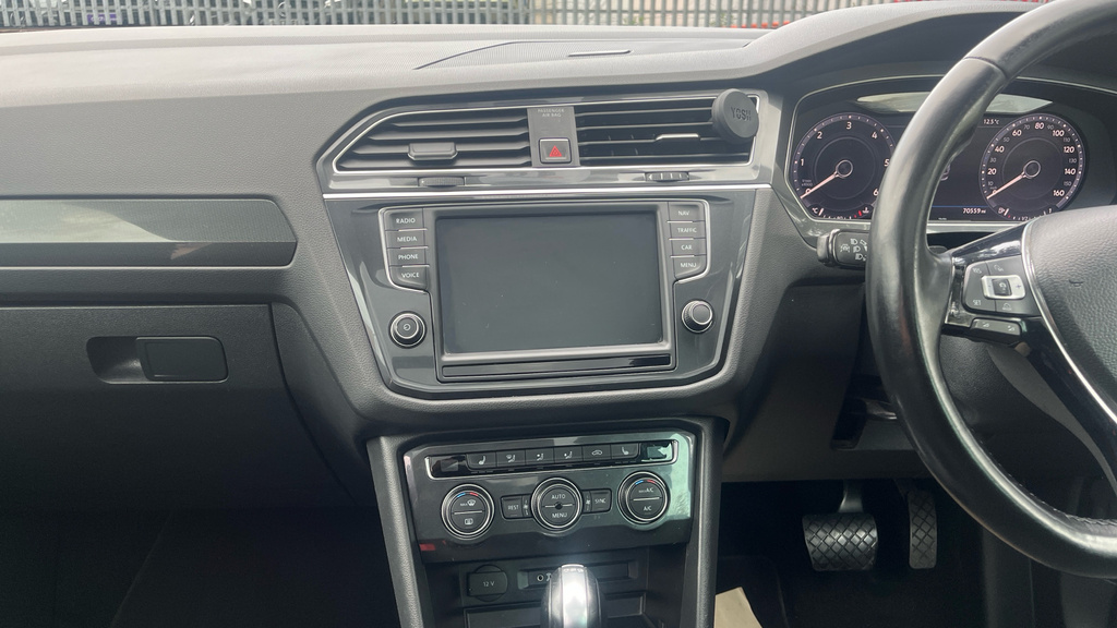 Volkswagen Tiguan S Tdi Bluemotion Technology White #12