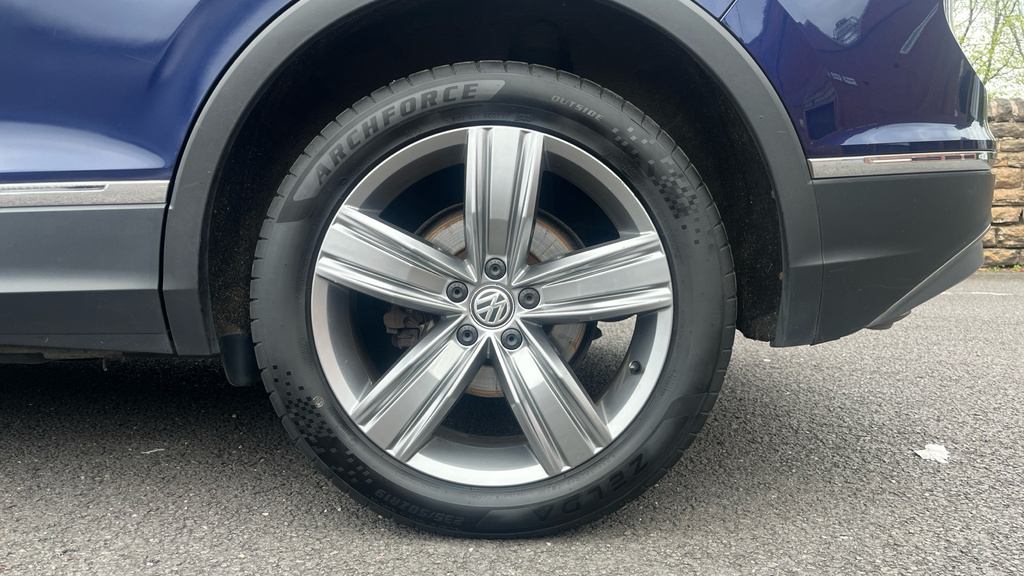 Volkswagen Tiguan S Tdi Bluemotion Technology White #18