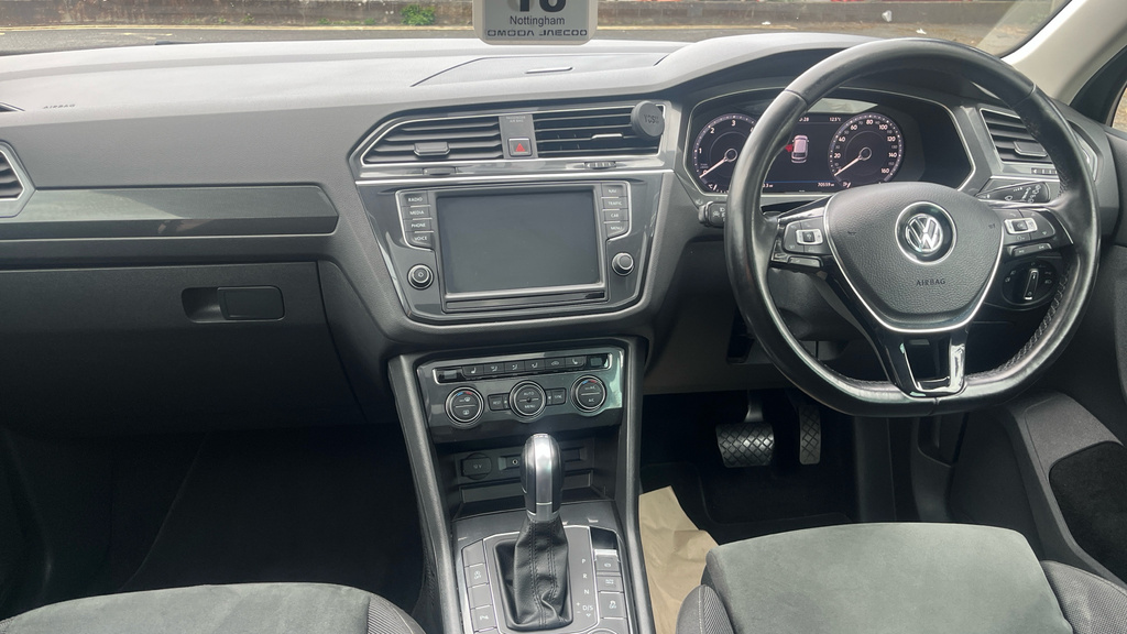 Volkswagen Tiguan S Tdi Bluemotion Technology White #11