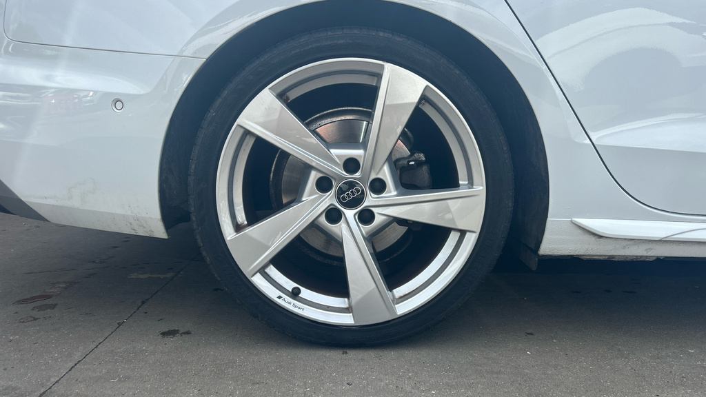 Audi A4 Avant 35 Tdi S Line S Tronic Grey #32