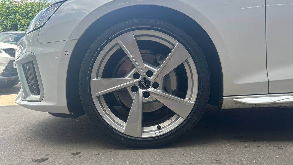 Audi A4 Avant 35 Tdi S Line S Tronic Grey #30