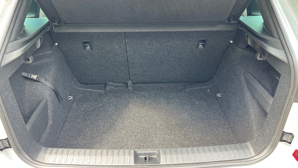 Skoda Kamiq Se Black #24