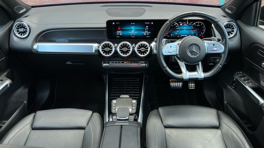 Mercedes-Benz GLB Class Glb 220 D 4Matic Amg Line Premium Plus Black #16