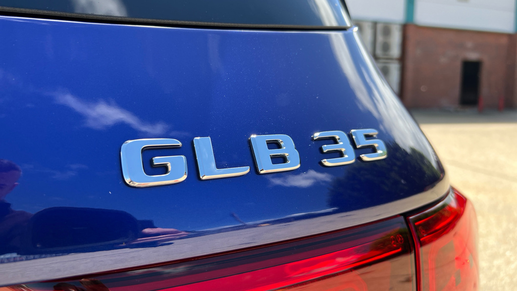 Mercedes-Benz GLB Class Glb 220 D 4Matic Amg Line Premium Plus Black #44