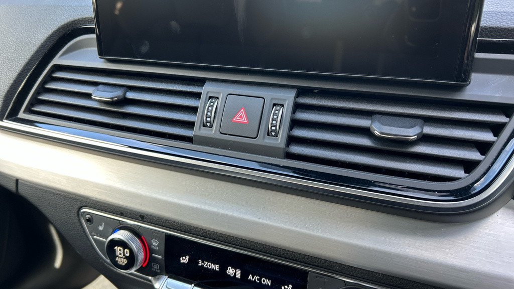 Audi Q5 Audi 50 Tfsi E Quattro Black Ed S Tronic Tech White #25