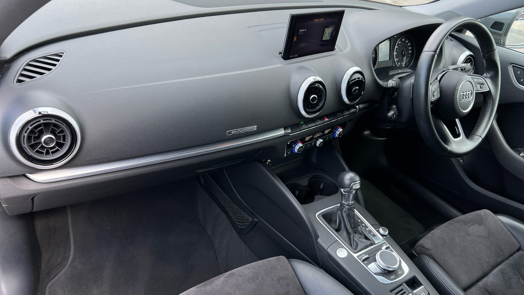 Audi A3 1.5 Tfsi Sportback Tronic S Line Grey #15