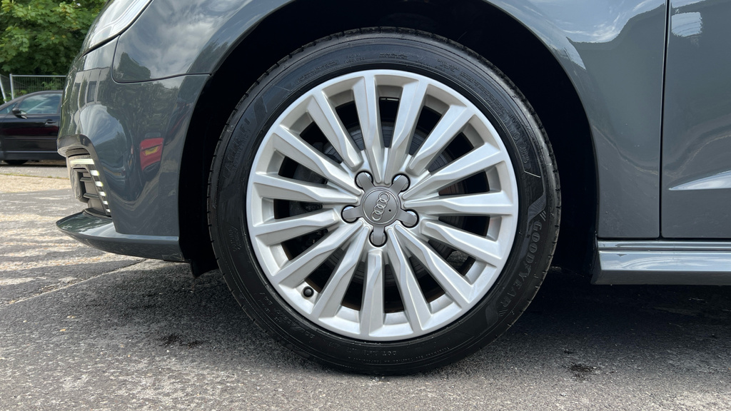 Audi A3 1.5 Tfsi Sportback Tronic S Line Grey #27