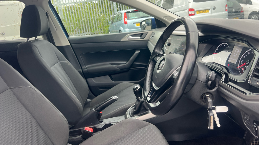 Volkswagen Polo  Black #22