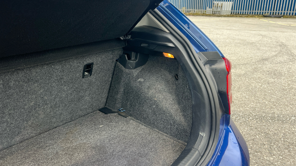 Volkswagen Polo  Black #28
