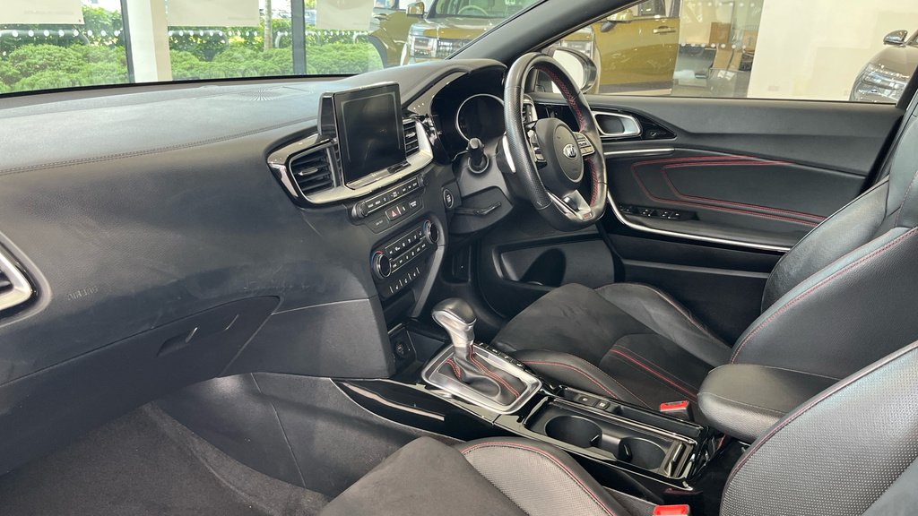 Kia Proceed 1.4T Gdi Isg Gt-line Dct White #16