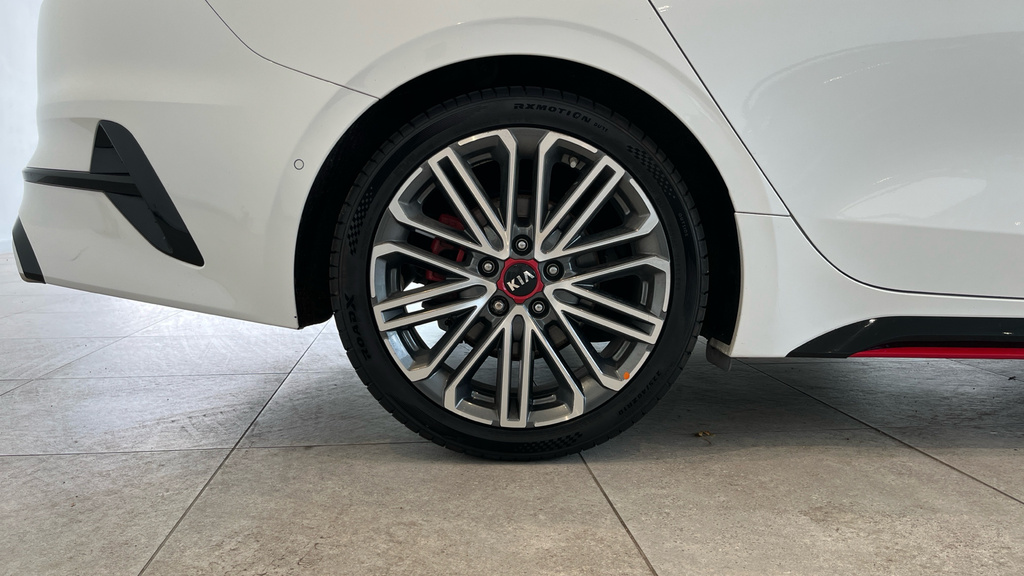 Kia Proceed 1.4T Gdi Isg Gt-line Dct White #32
