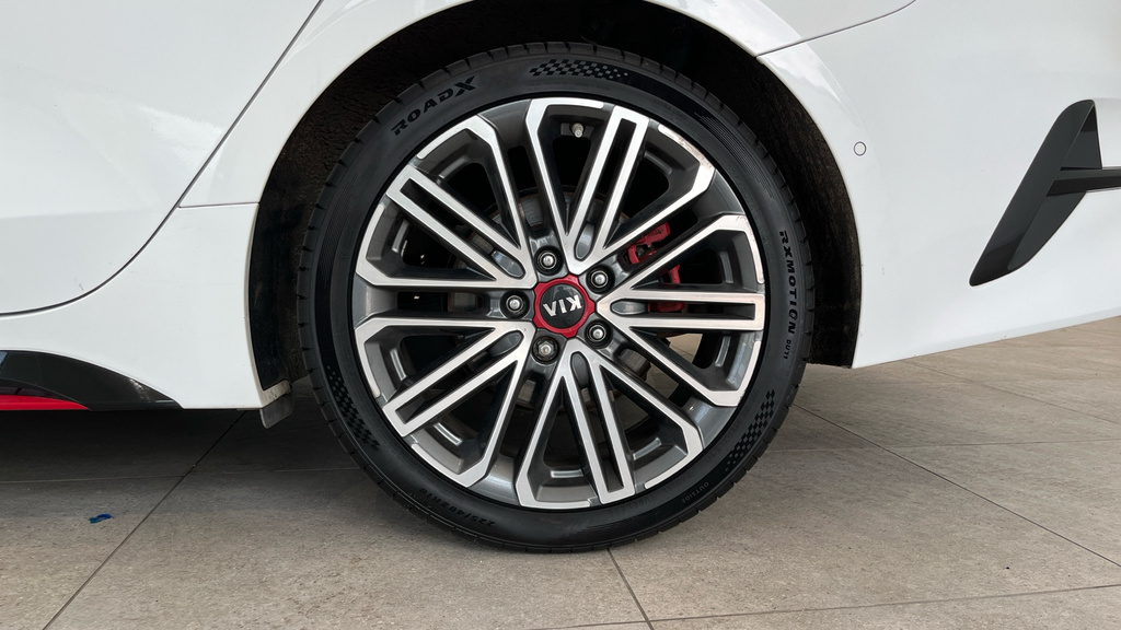 Kia Proceed 1.4T Gdi Isg Gt-line Dct White #31