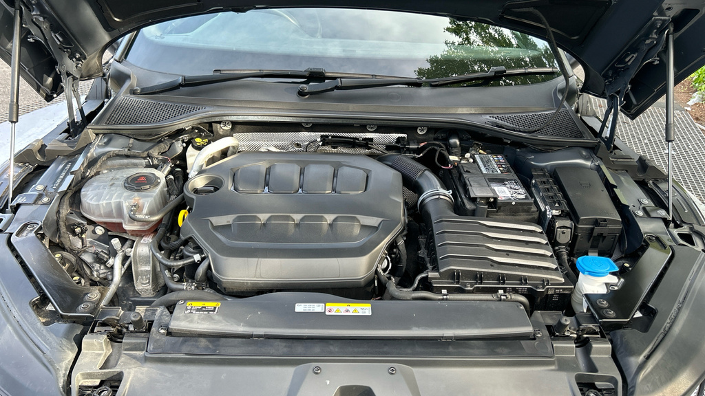 Volkswagen Arteon Tdi R-line Red #16