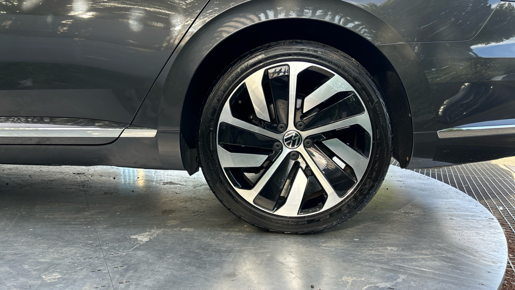 Volkswagen Arteon Tdi R-line Red #18